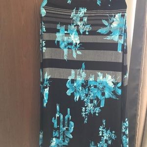 Avenue maxi skirt